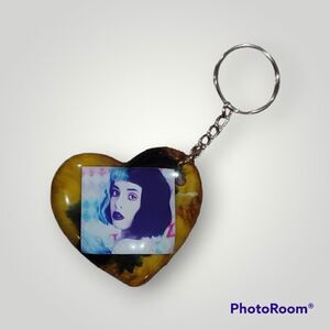Melanie Martinez Yellow Ink Heart Keychain (Z167)